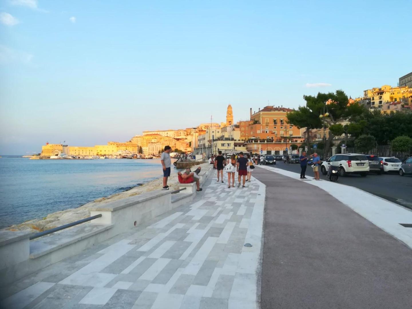 Camera Blu Caboto Гаета Екстериор снимка